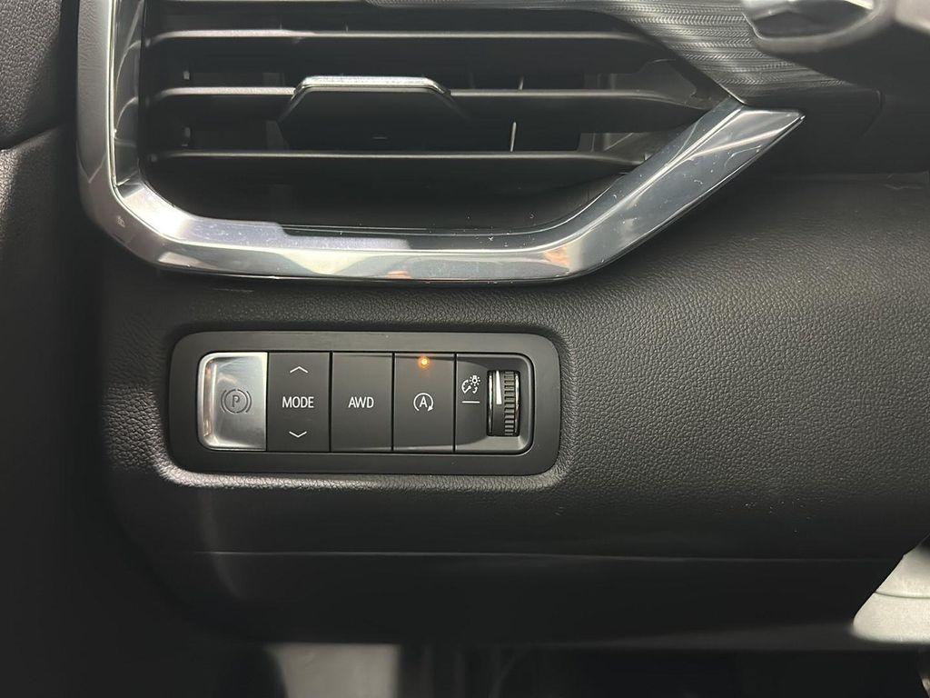 used 2025 GMC Acadia car, priced at $35,715