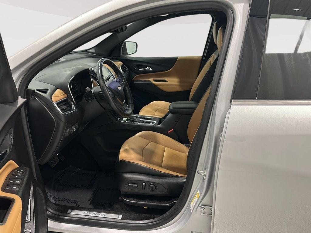 used 2021 Chevrolet Equinox car, priced at $19,858