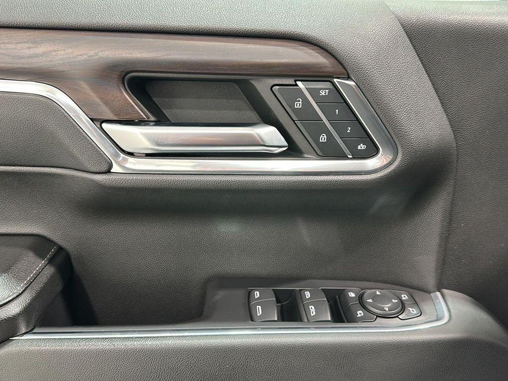 used 2023 GMC Sierra 1500 car, priced at $44,409