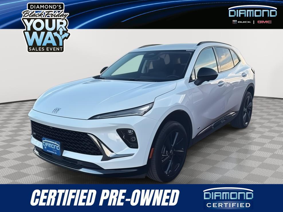 used 2025 Buick Envision car, priced at $29,281