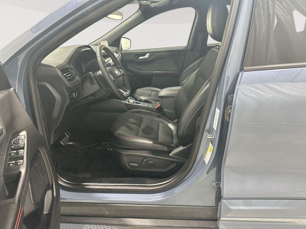 used 2024 Ford Escape car, priced at $20,959