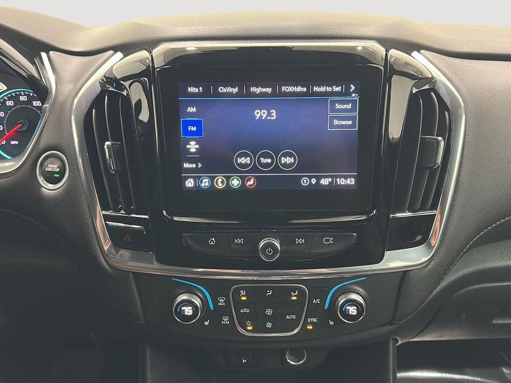 used 2022 Chevrolet Traverse car, priced at $29,520