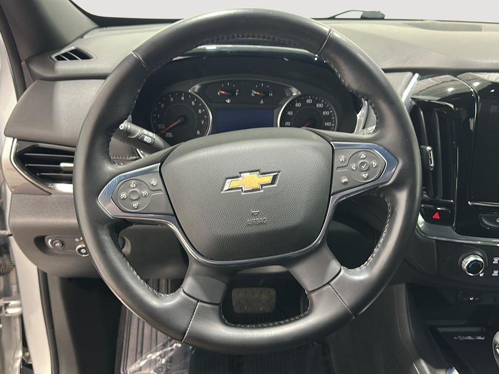used 2022 Chevrolet Traverse car, priced at $29,520