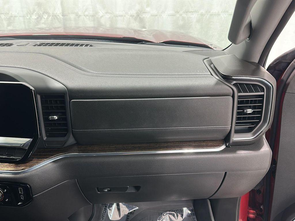 used 2024 GMC Sierra 1500 car, priced at $39,835