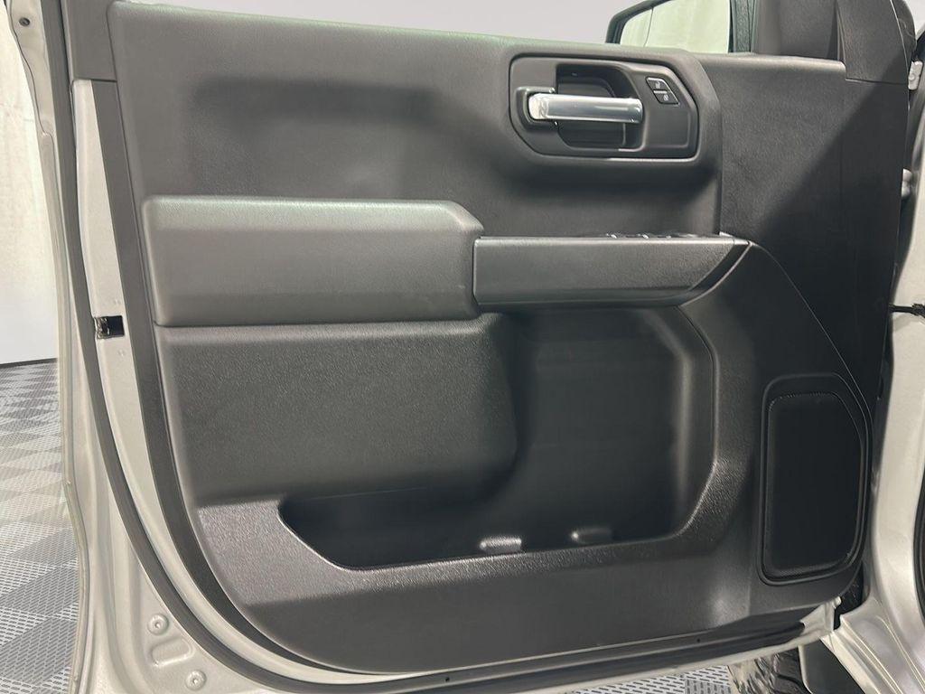 used 2021 Chevrolet Silverado 1500 car, priced at $35,604