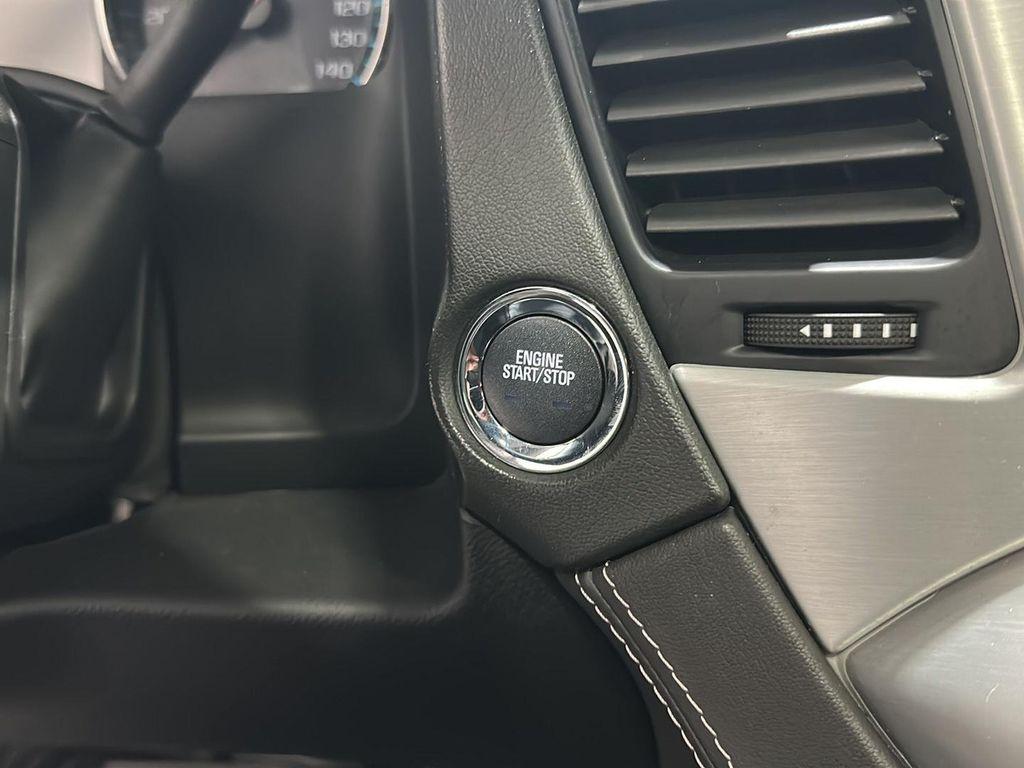 used 2020 GMC Yukon XL car, priced at $25,565