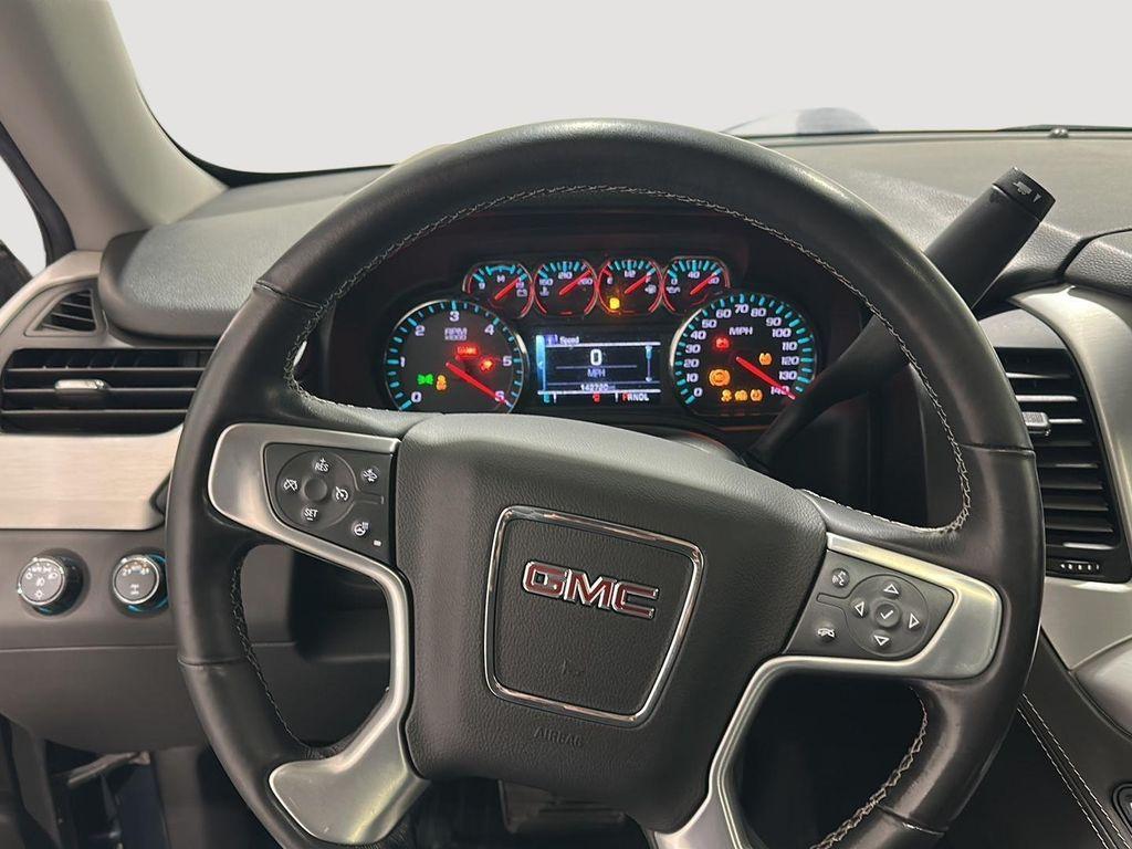 used 2020 GMC Yukon XL car, priced at $25,565