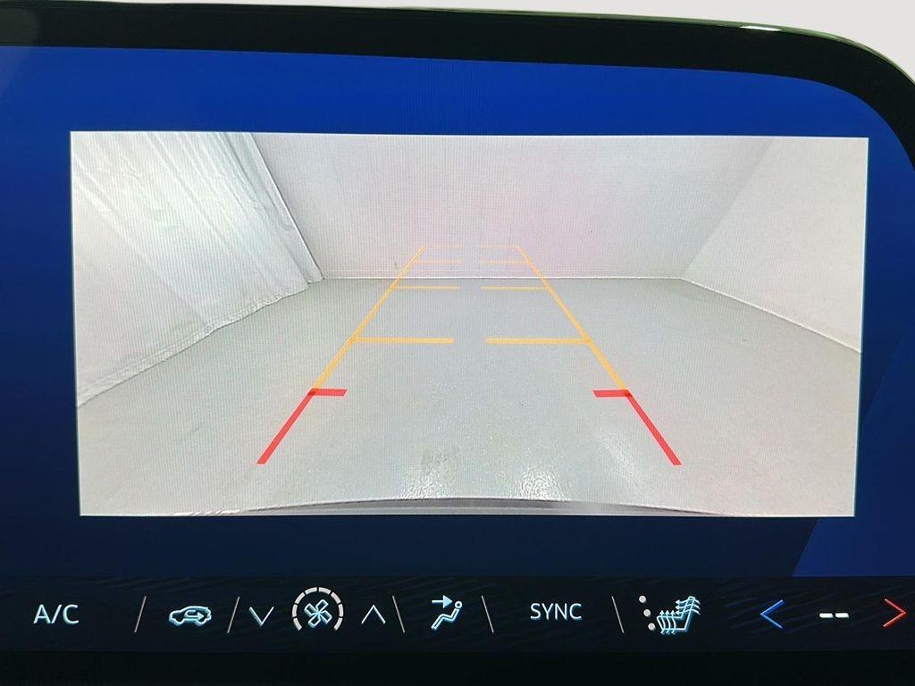 used 2025 Chevrolet Traverse car, priced at $37,035