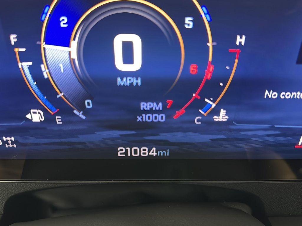 used 2025 Chevrolet Traverse car, priced at $37,035