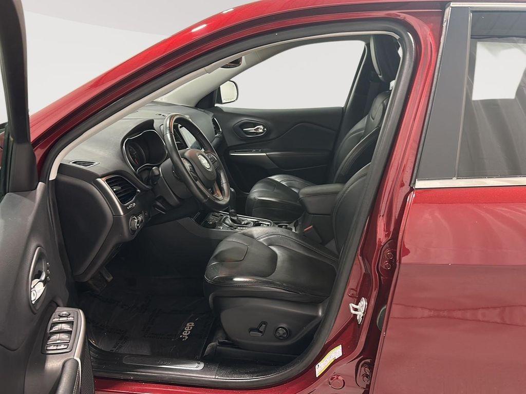 used 2019 Jeep Cherokee car, priced at $16,755