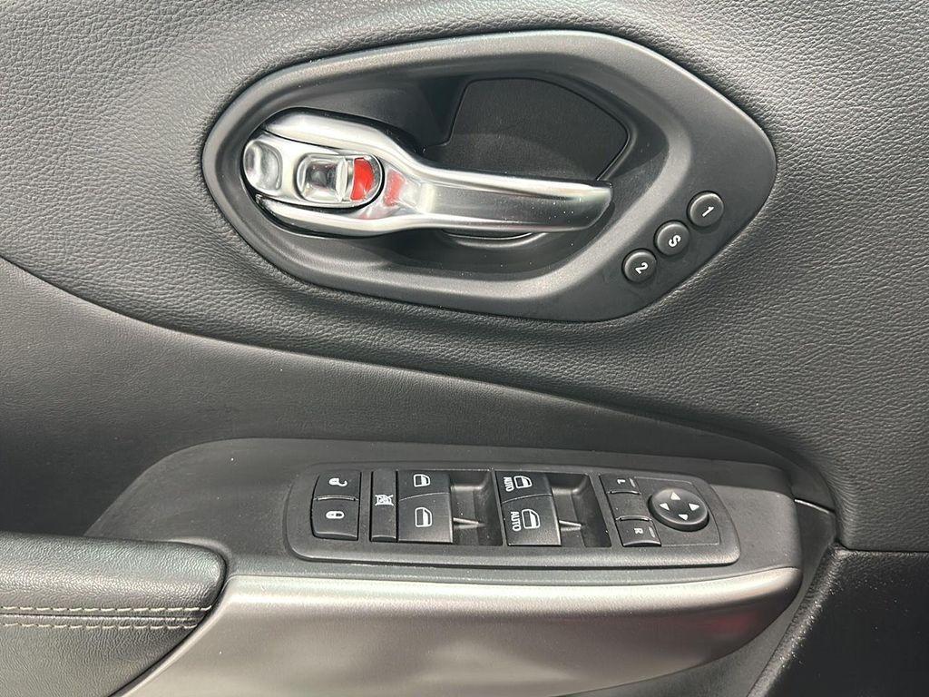 used 2019 Jeep Cherokee car, priced at $16,755