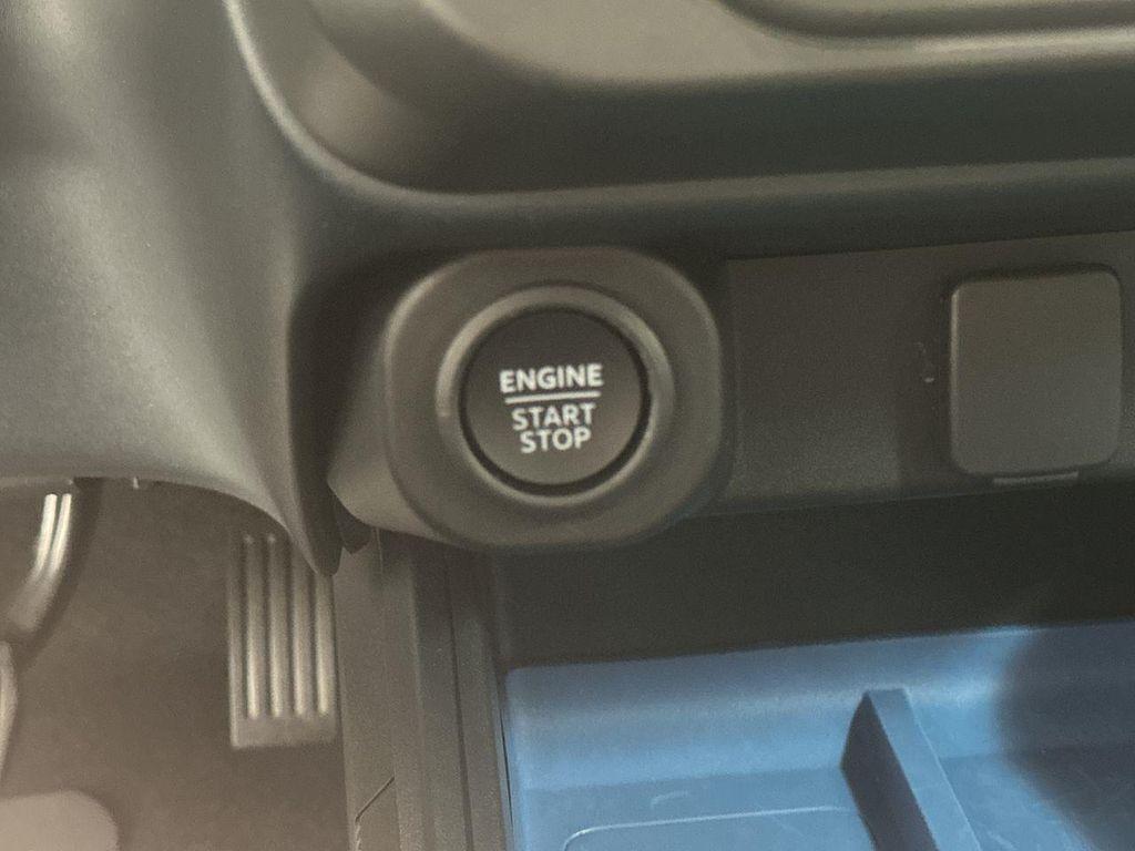 used 2025 Ford Maverick car, priced at $27,900