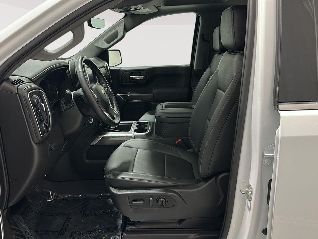 used 2022 Chevrolet Silverado 1500 car, priced at $43,140