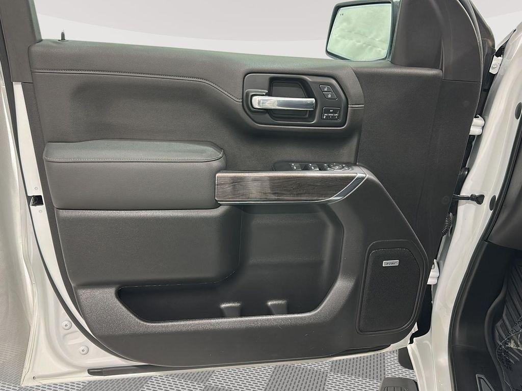 used 2022 Chevrolet Silverado 1500 car, priced at $43,140