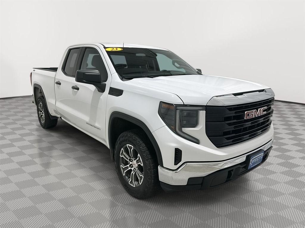 used 2023 GMC Sierra 1500 car, priced at $30,989