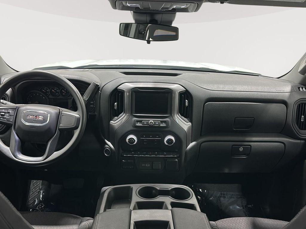 used 2023 GMC Sierra 1500 car, priced at $30,989