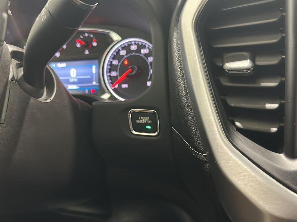 used 2023 GMC Acadia car, priced at $32,725