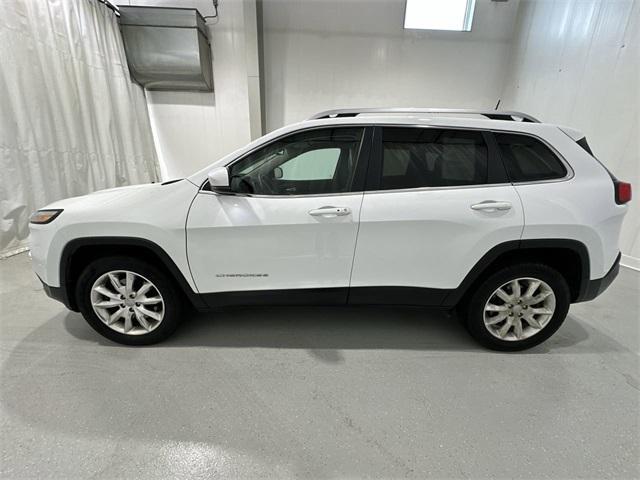used 2016 Jeep Cherokee car, priced at $10,070