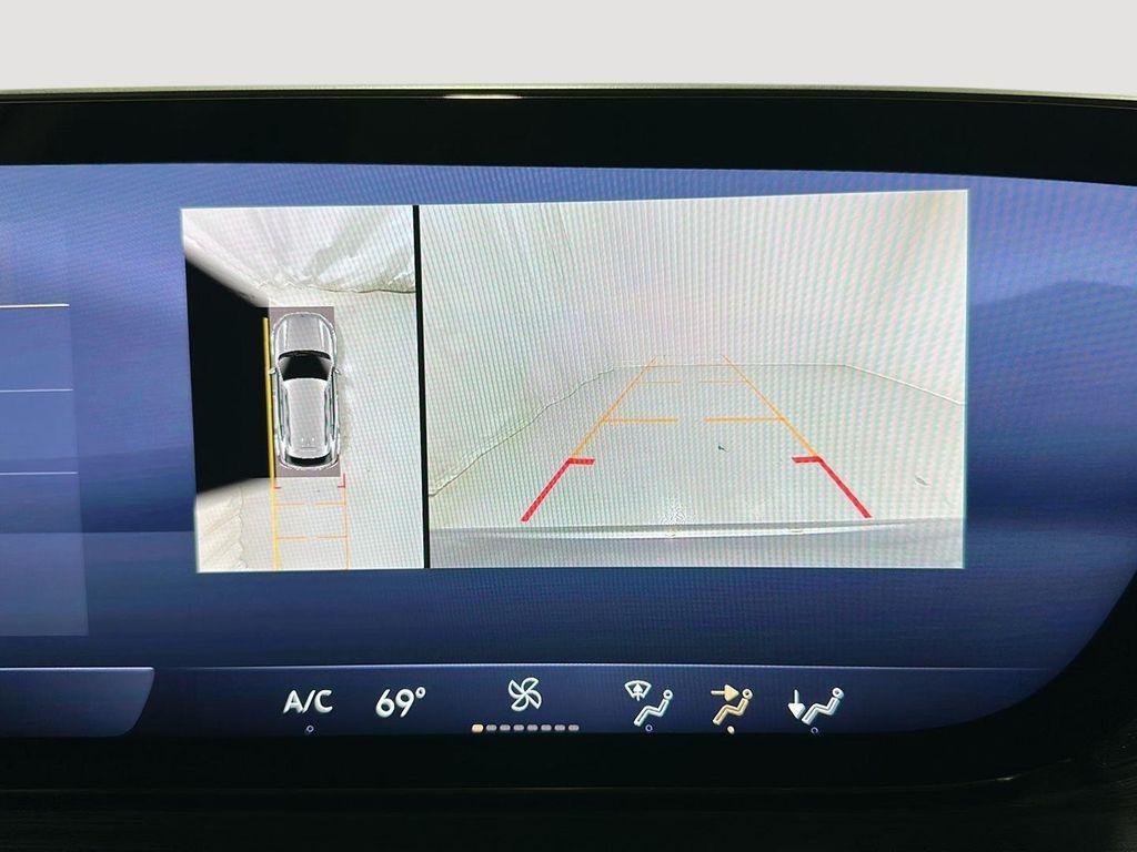 used 2025 Buick Envision car, priced at $29,127