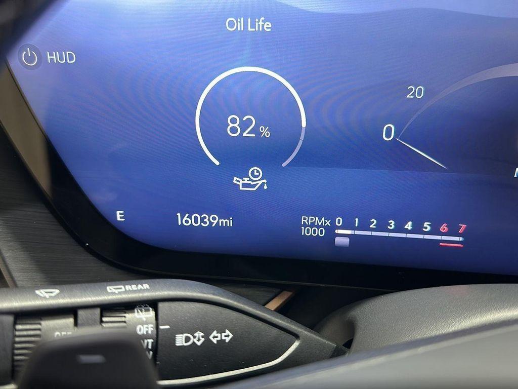 used 2025 Buick Envision car, priced at $29,127