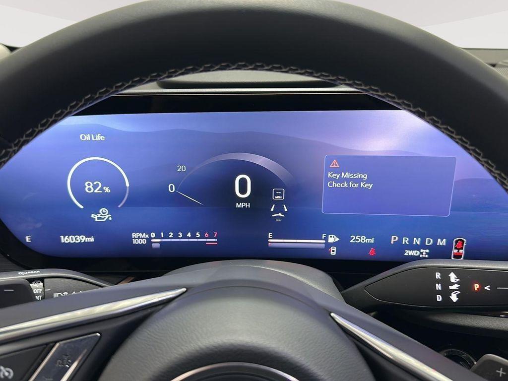 used 2025 Buick Envision car, priced at $29,127