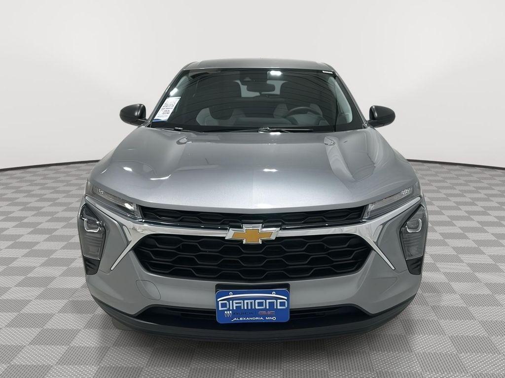 used 2024 Chevrolet Trax car, priced at $17,934