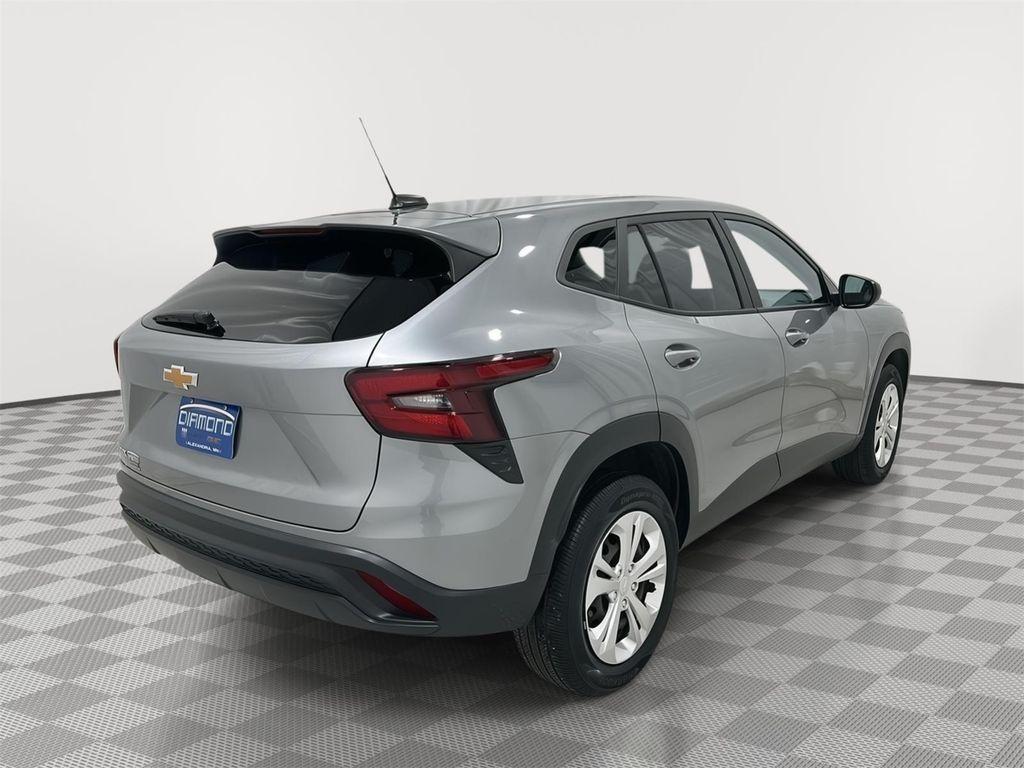 used 2024 Chevrolet Trax car, priced at $17,934