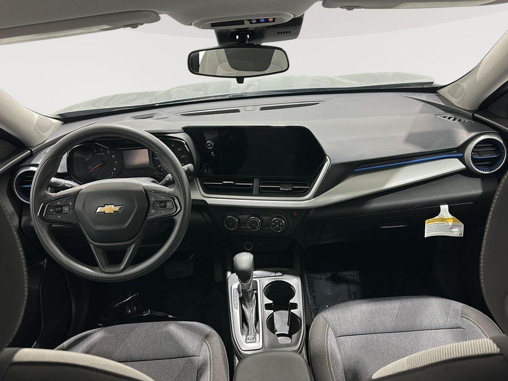 used 2024 Chevrolet Trax car, priced at $17,934