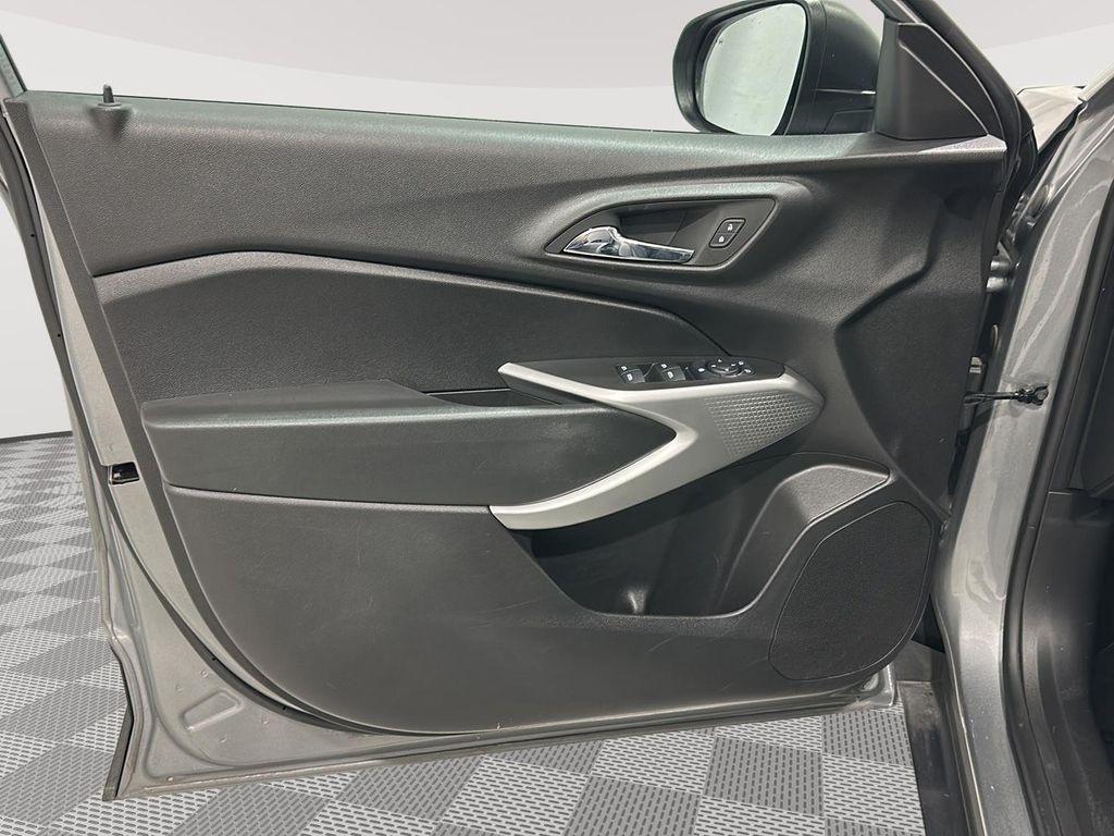 used 2024 Chevrolet Trax car, priced at $17,934