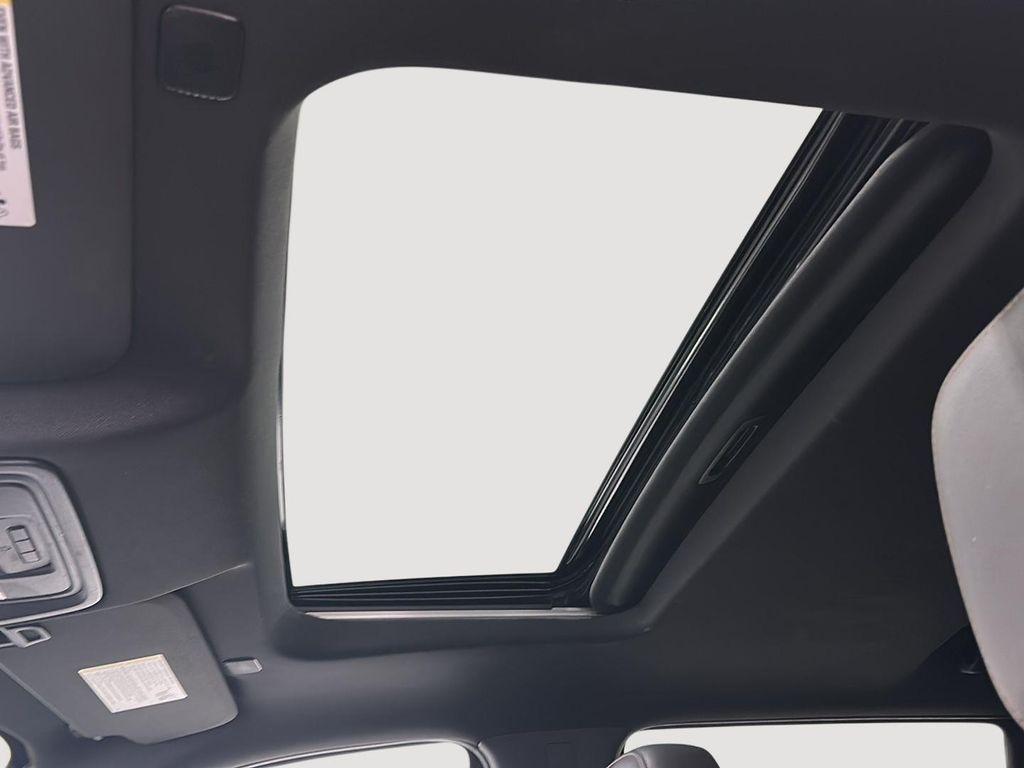 used 2021 GMC Sierra 1500 car, priced at $34,433