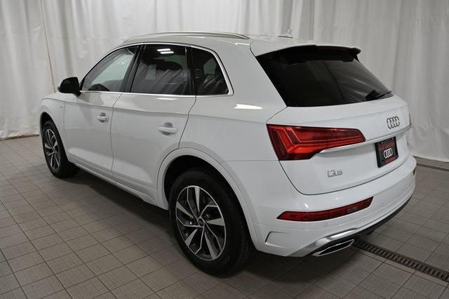 new 2024 Audi Q5 car, priced at $54,090