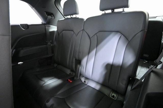 new 2026 Audi Q7 car, priced at $81,995