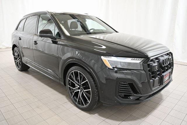 new 2025 Audi Q7 car, priced at $86,750