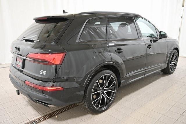 new 2025 Audi Q7 car, priced at $86,750