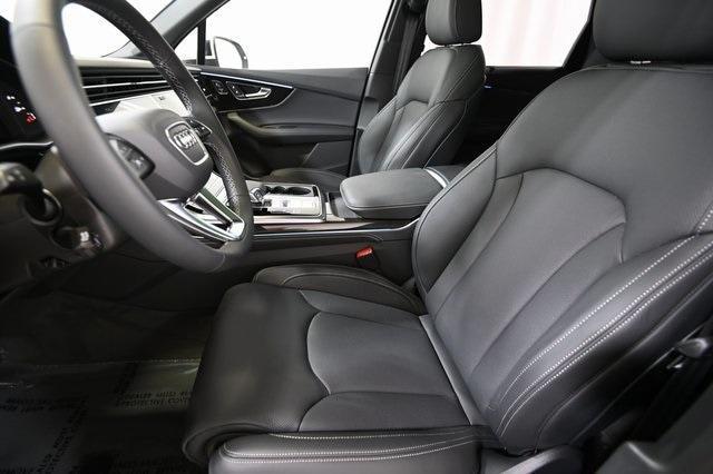 new 2025 Audi Q7 car, priced at $85,555