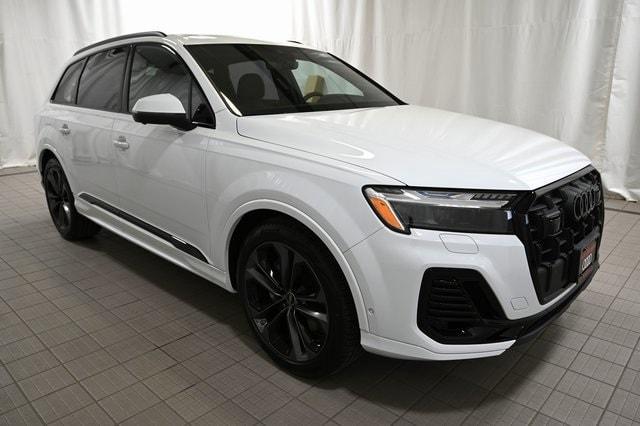 new 2025 Audi Q7 car, priced at $85,555