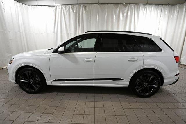 new 2025 Audi Q7 car, priced at $85,555