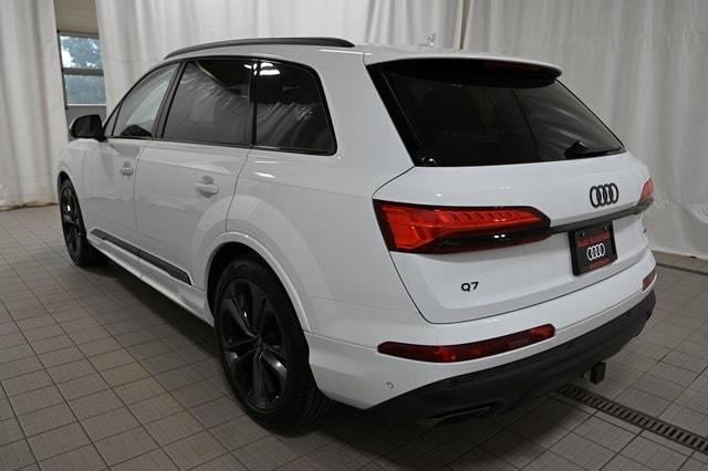 new 2025 Audi Q7 car, priced at $85,555