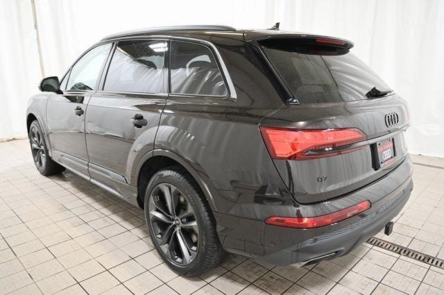 new 2025 Audi Q7 car, priced at $77,750