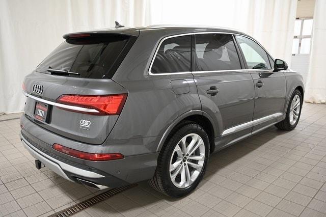 new 2025 Audi Q7 car, priced at $81,650