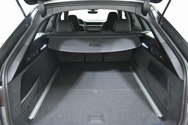 new 2026 Audi RS 6 Avant car, priced at $146,490