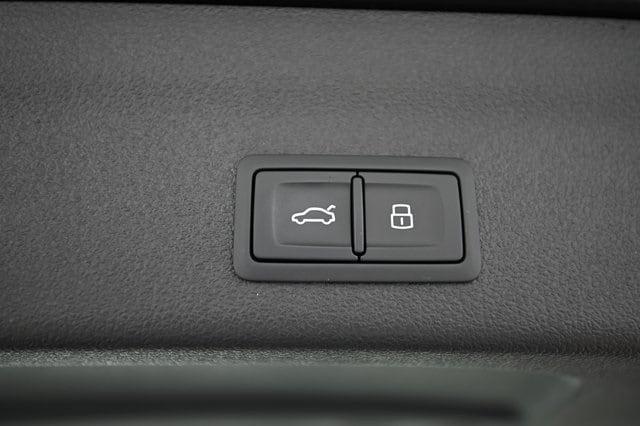 new 2026 Audi RS 6 Avant car, priced at $146,490