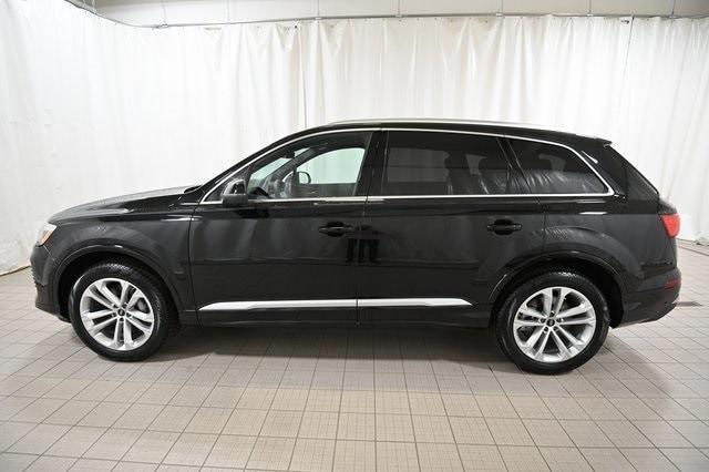 new 2025 Audi Q7 car, priced at $75,890