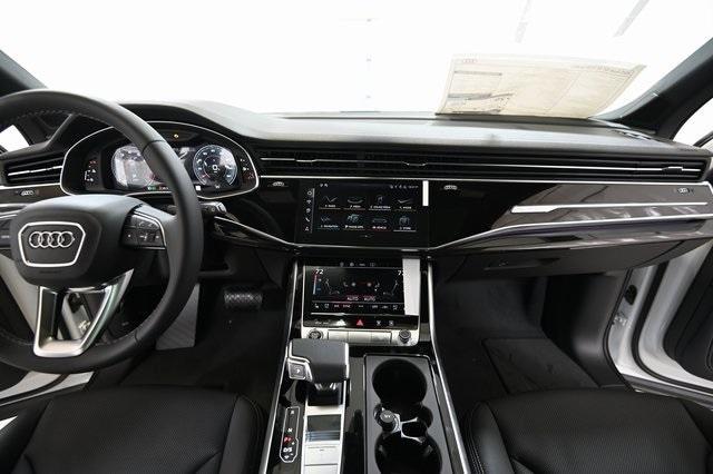 new 2025 Audi Q7 car, priced at $77,450