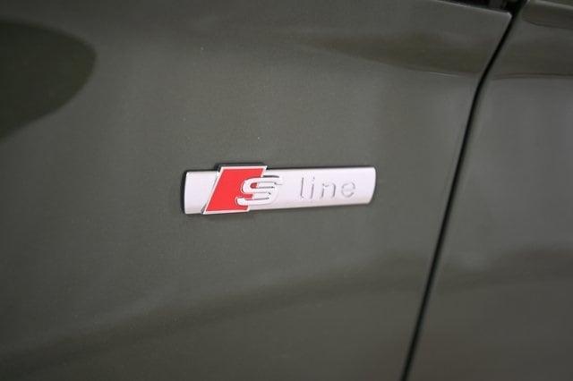 new 2025 Audi Q5 car, priced at $68,525