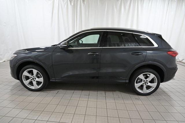 new 2025 Audi Q5 car, priced at $61,390