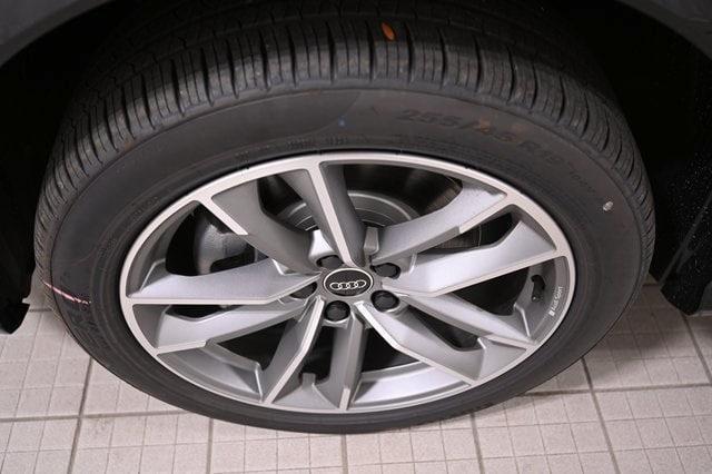new 2025 Audi Q3 car, priced at $46,235