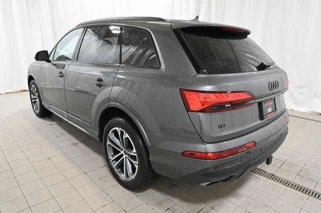 new 2025 Audi Q7 car, priced at $71,120