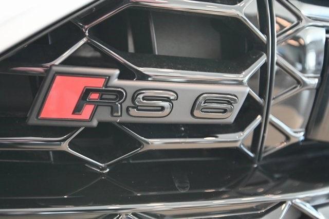 new 2024 Audi RS 6 Avant car, priced at $151,690
