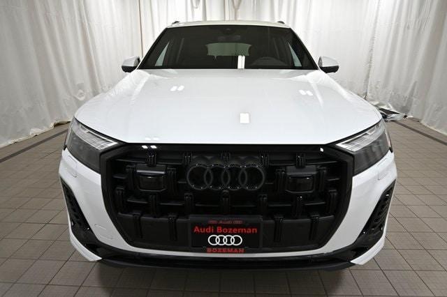 new 2025 Audi Q7 car, priced at $77,450
